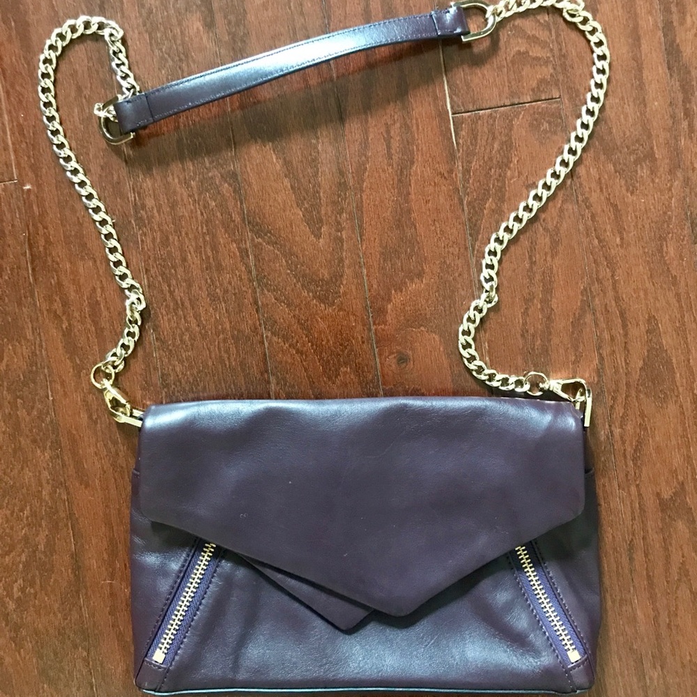 Pour La Victoire Clutch